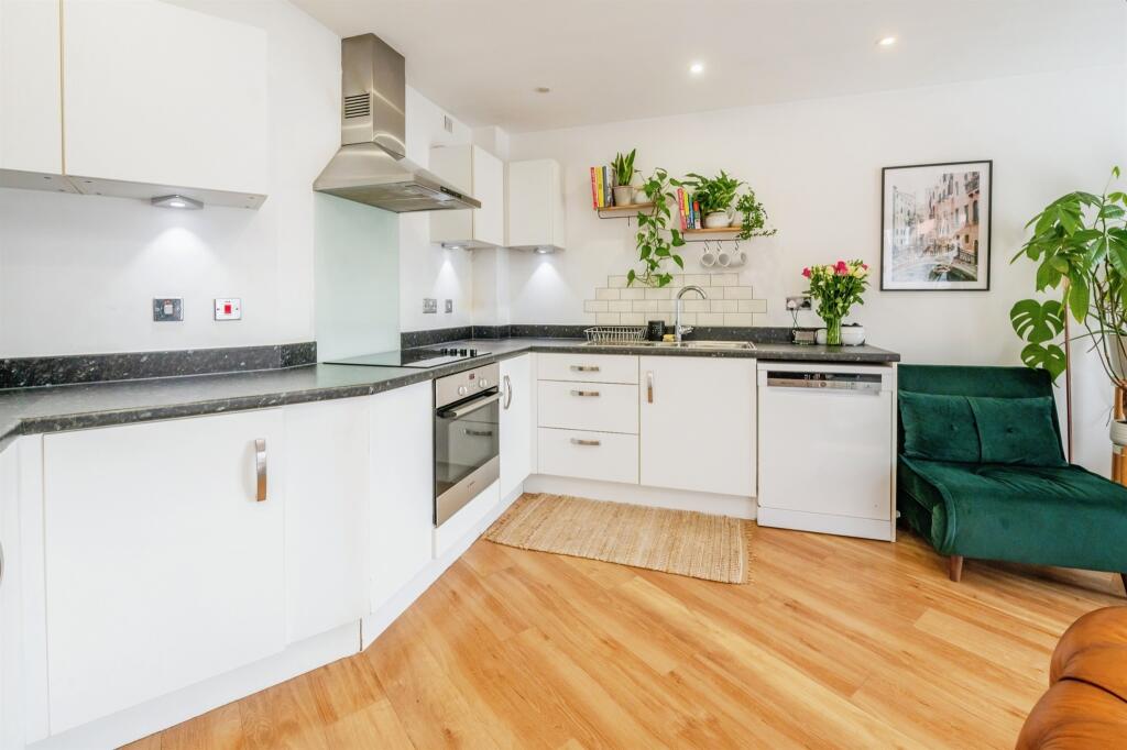 Additional image 6 of Bell Barn Road, Birmingham