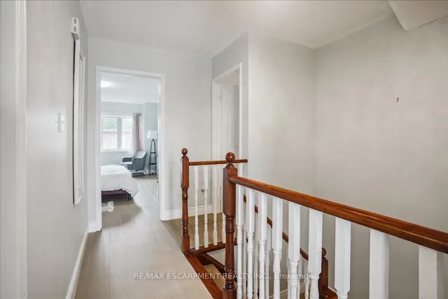 Additional image 18 of 2403 Emerson Dr