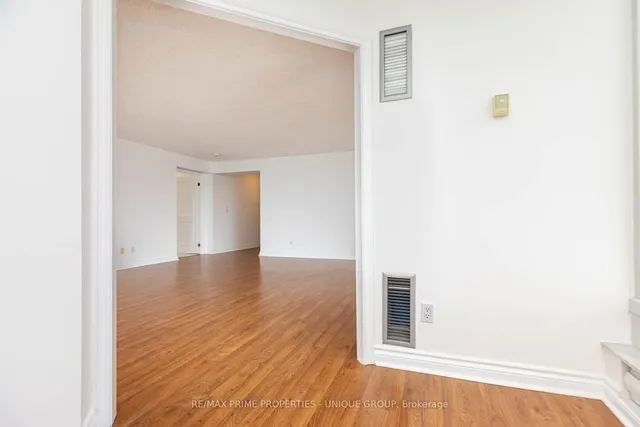 Additional image 15 of 1 Palace Pier Crt Unit 1103