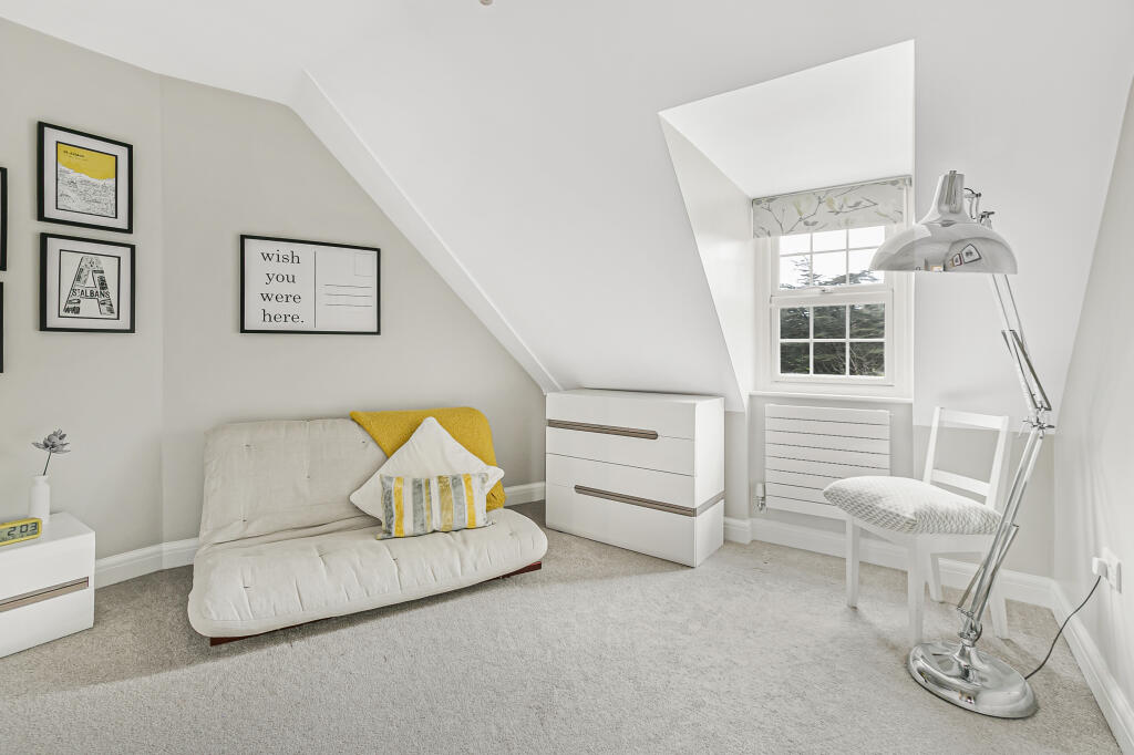 Additional image 17 of Boyes Crescent, London Colney, AL2