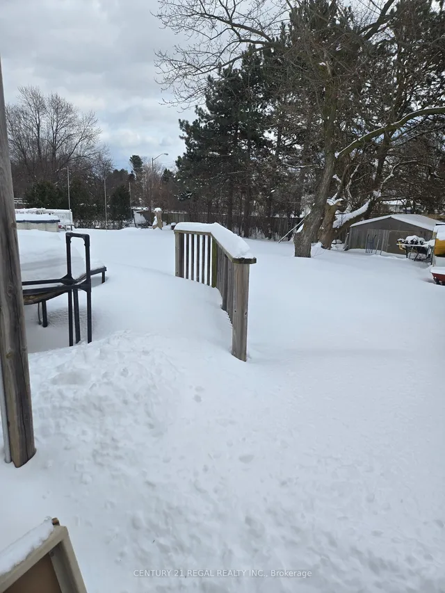 Additional image 16 of 62 HOWELL Sq