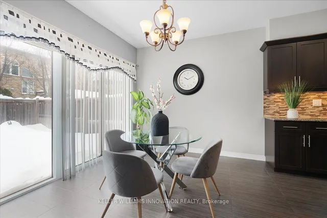 Additional image 14 of 11 Redtail St