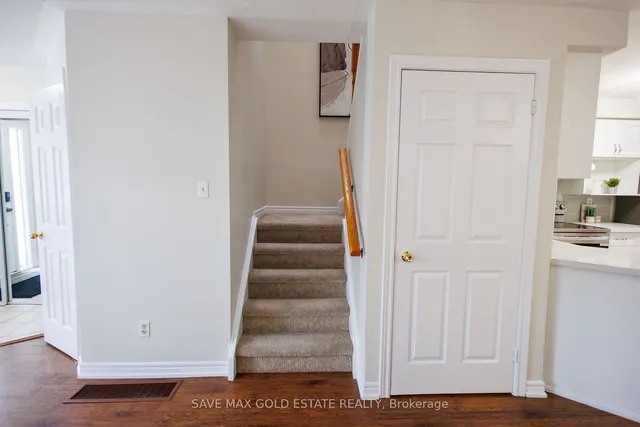 Additional image 18 of 108 GLENASHTON Dr