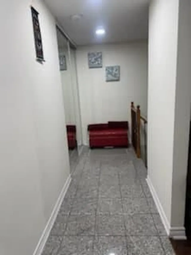 Additional image 16 of 10 Lupin Crt