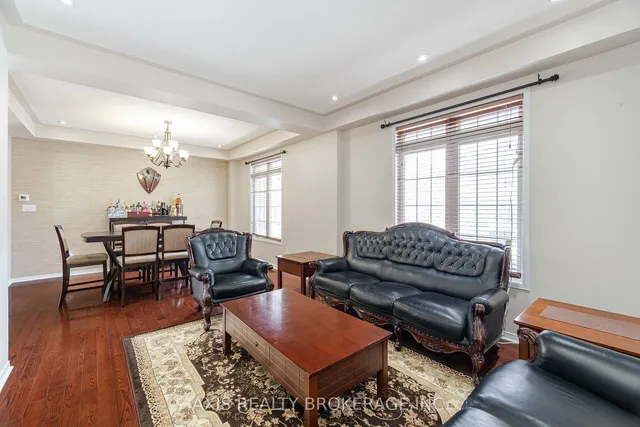 Additional image 11 of 25 Laurentide Cres