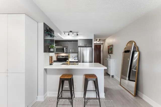 Additional image 15 of 6 Eva Rd Unit 705