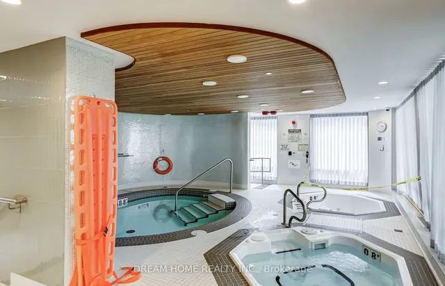 Additional image 12 of 56 Forest Manor Rd Unit 2308