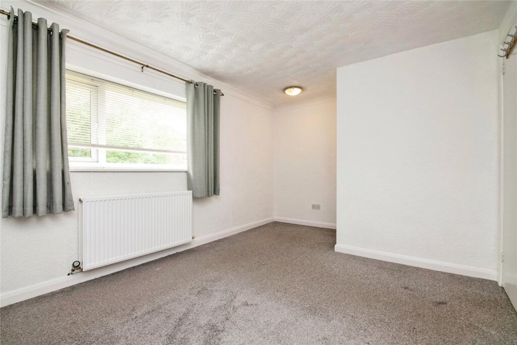 Additional image 12 of Foxlydiate Crescent, Redditch, Worcestershire, B97