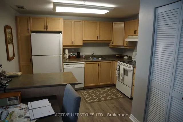 Additional image 8 of 50 Tillsley Dr Unit 206