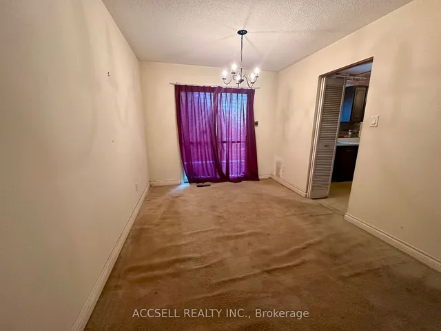 Additional image 9 of 10 Banda Sq