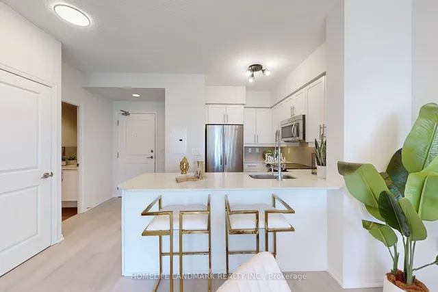 Additional image 31 of 125 Western Battery Rd Unit 2709