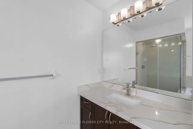 Additional image 25 of 22 Vanwood Cres