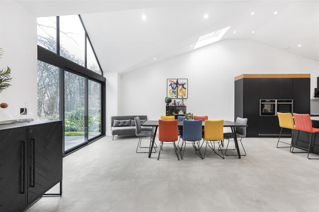 Additional image 11 of Firs Walk, Tewin