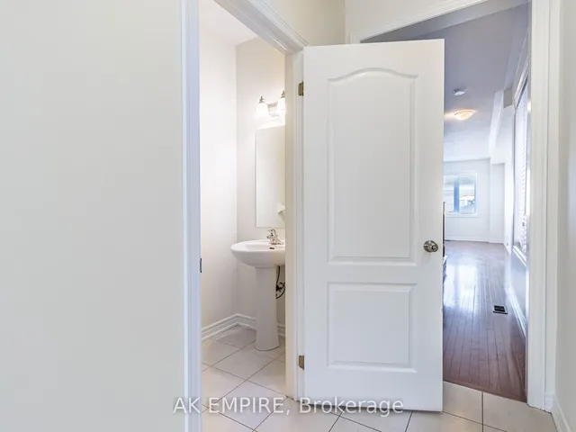 Additional image 10 of 856 Miltonbrook Cres