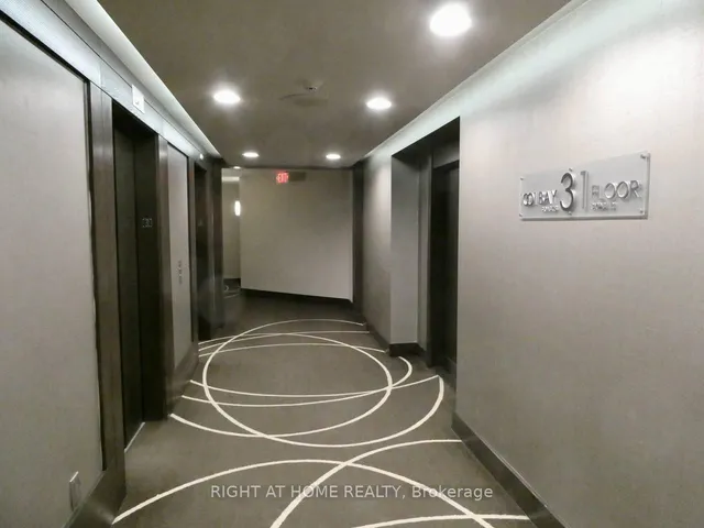 Additional image 5 of 1001 Bay St Unit 3104