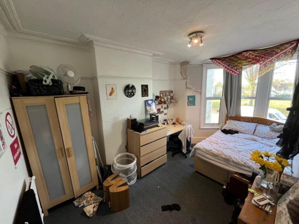 Additional image 5 of Gloucester Road, Bristol