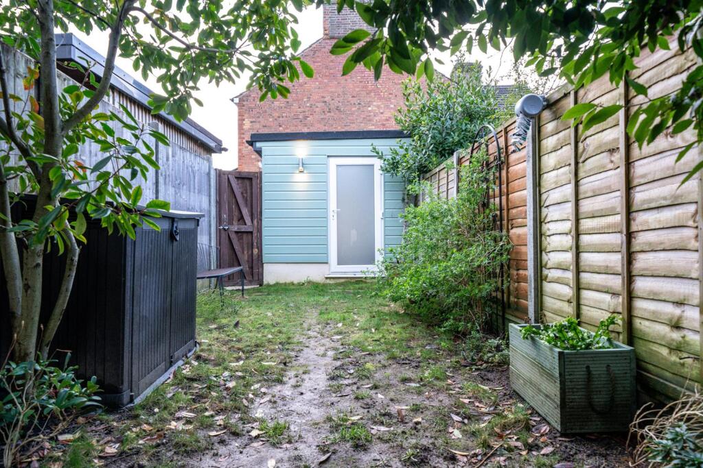 Additional image 20 of Boundary Road, St. Albans