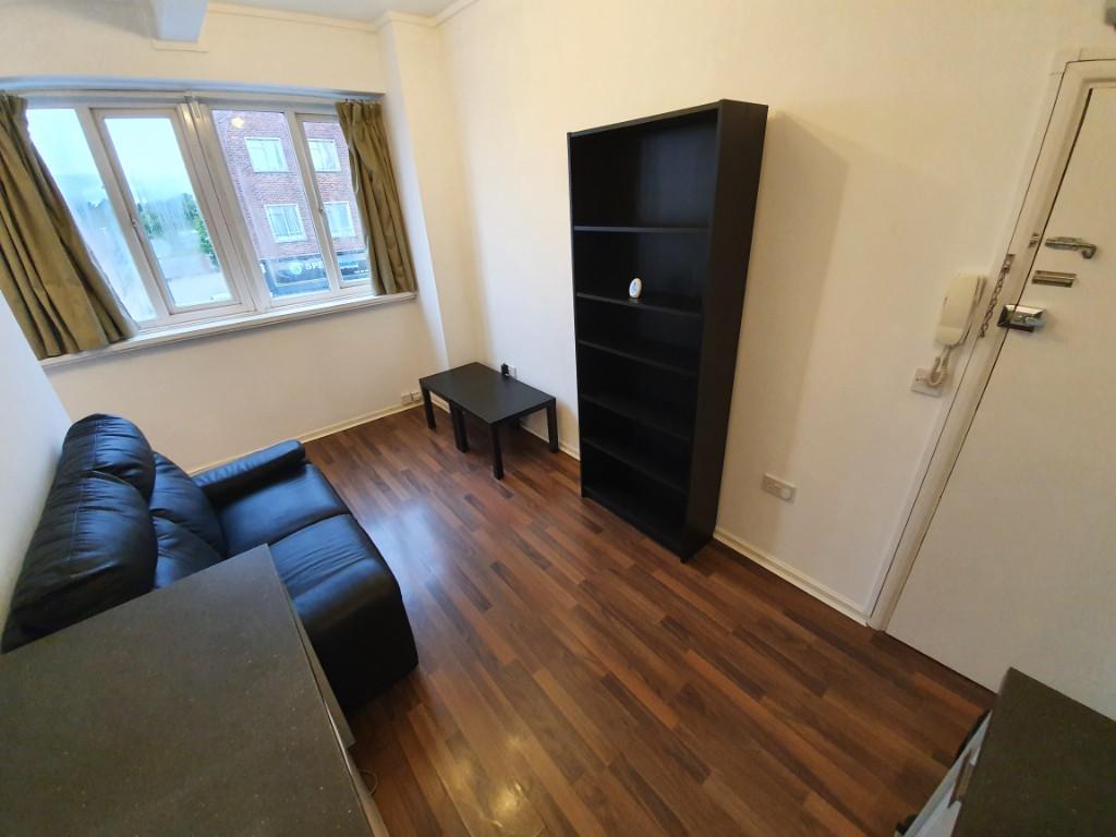 Additional image 4 of 882-884 Bristol Road South, Birmingham, B31 2NS