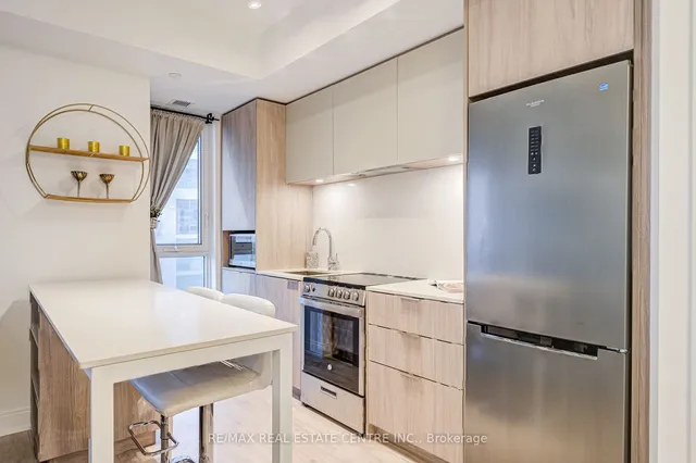 Additional image 9 of 70 Annie Craig Dr Unit 703