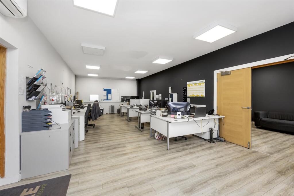 Additional image 7 of Woods Way, Goring-By-Sea, Worthing
