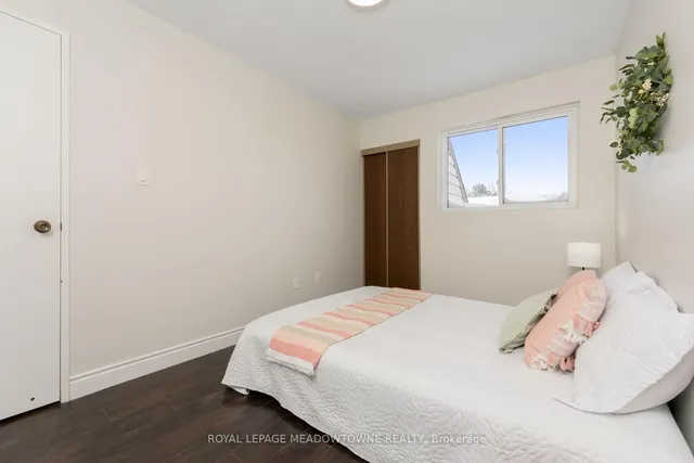 Additional image 25 of 46 Tara Park Cres Unit 46