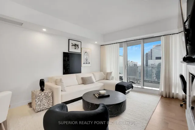 Additional image 12 of 180 University Ave Unit 4408