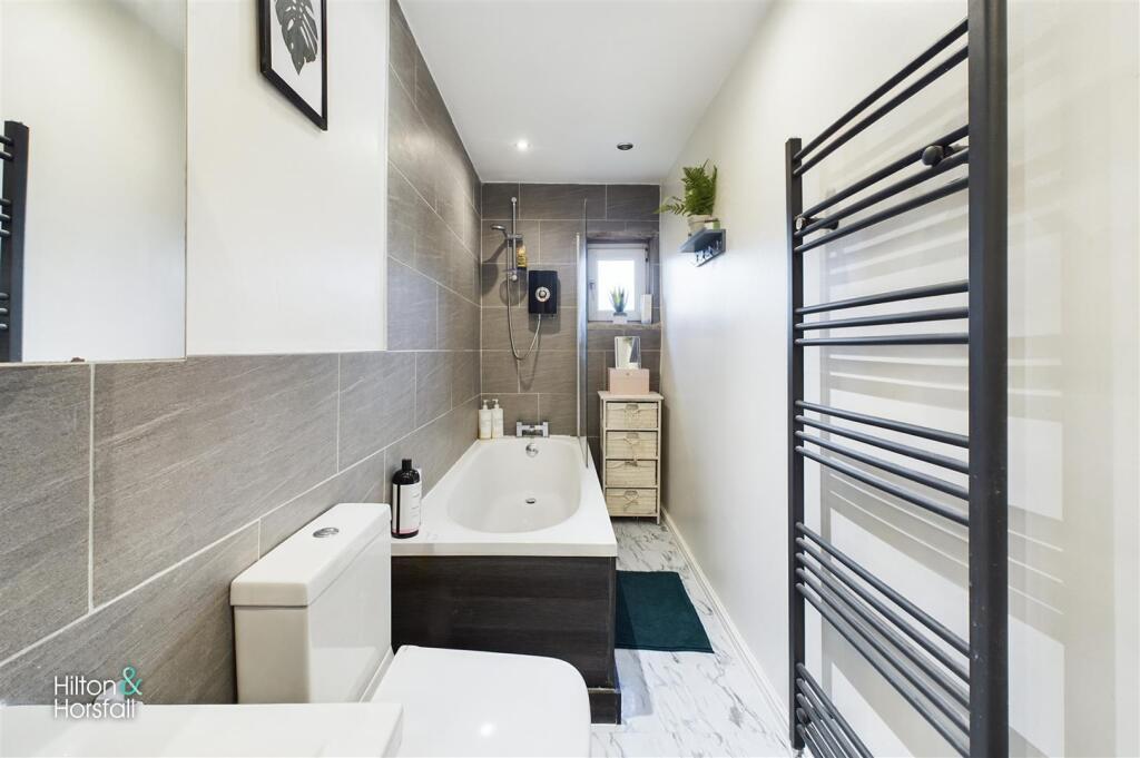 Additional image 18 of Lenches Road, Colne