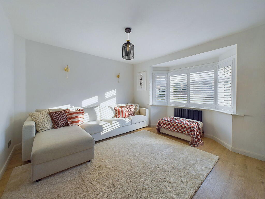 Additional image 8 of Loxwood Avenue, Worthing, BN14 7RF