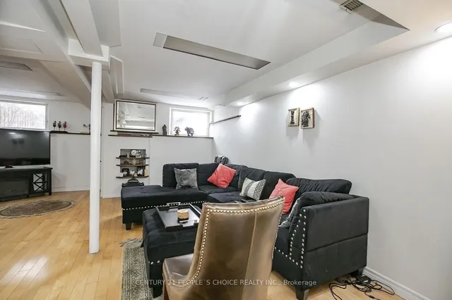 Additional image 40 of 81 Ravenscliffe Crt