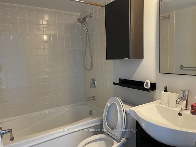 Additional image 9 of 36 Lee Centre Dr Unit 1616