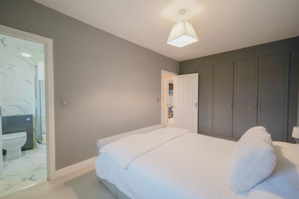 Additional image 11 of Boundary Lane, Shirley, B90