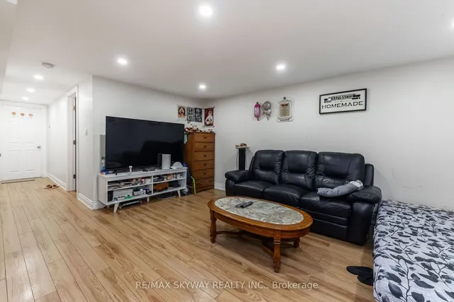 Additional image 38 of 98 Jessie St