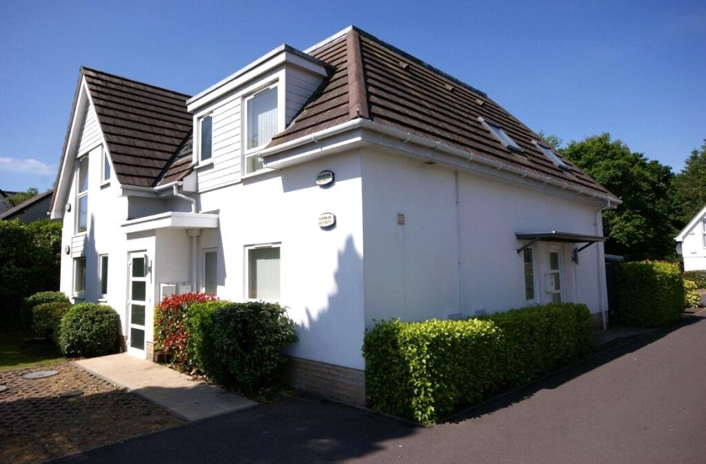 Louise Court, Corfe Mullen, Wimborne, Dorset, BH21