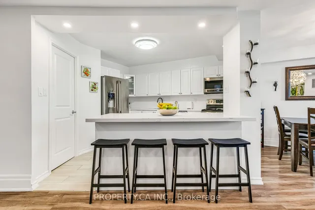 Additional image 4 of 20 Edgecliff Gfwy Unit 1112
