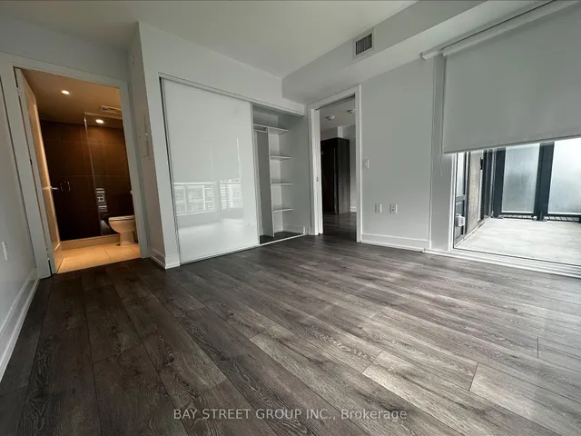 Additional image 21 of 585 Bloor St Unit 921
