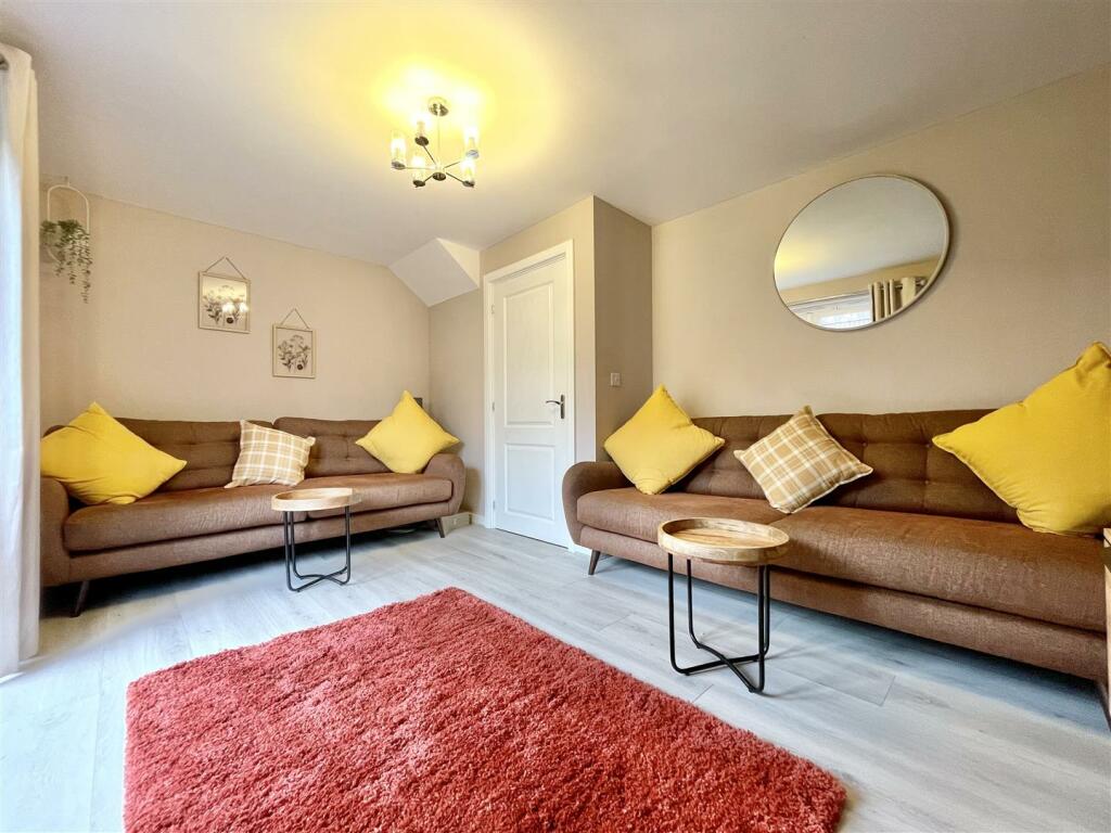 Additional image 5 of Harrowins Farm Drive, Queensbury, Bradford