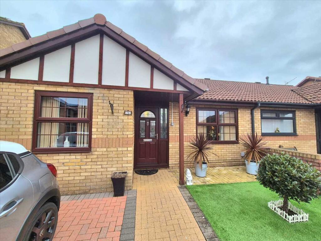 Primary image of Almond Close, Pontypridd