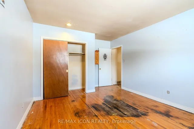 Additional image 7 of 263 Fergus Ave