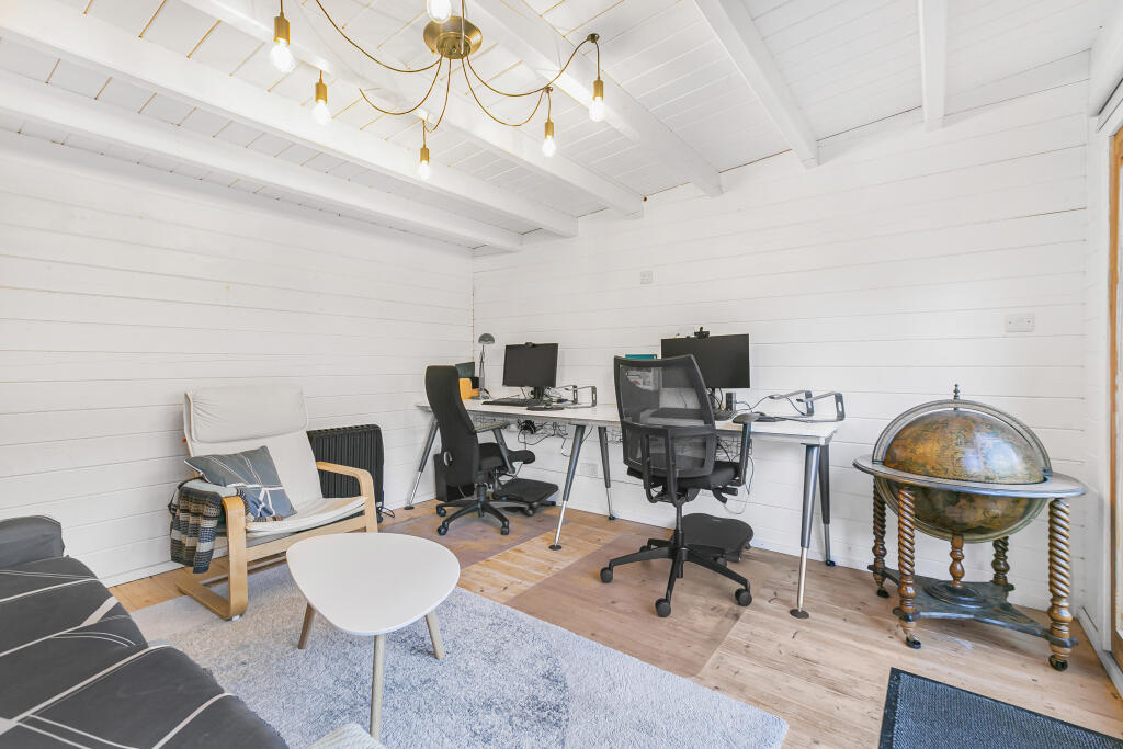 Additional image 22 of Nuns Lane, St. Albans, Hertfordshire, AL1