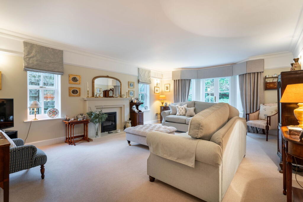 Additional image 29 of Merriemont Drive, Barnt Green, B45 8QZ