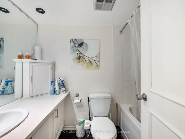 Additional image 14 of 212 St George St Unit 302