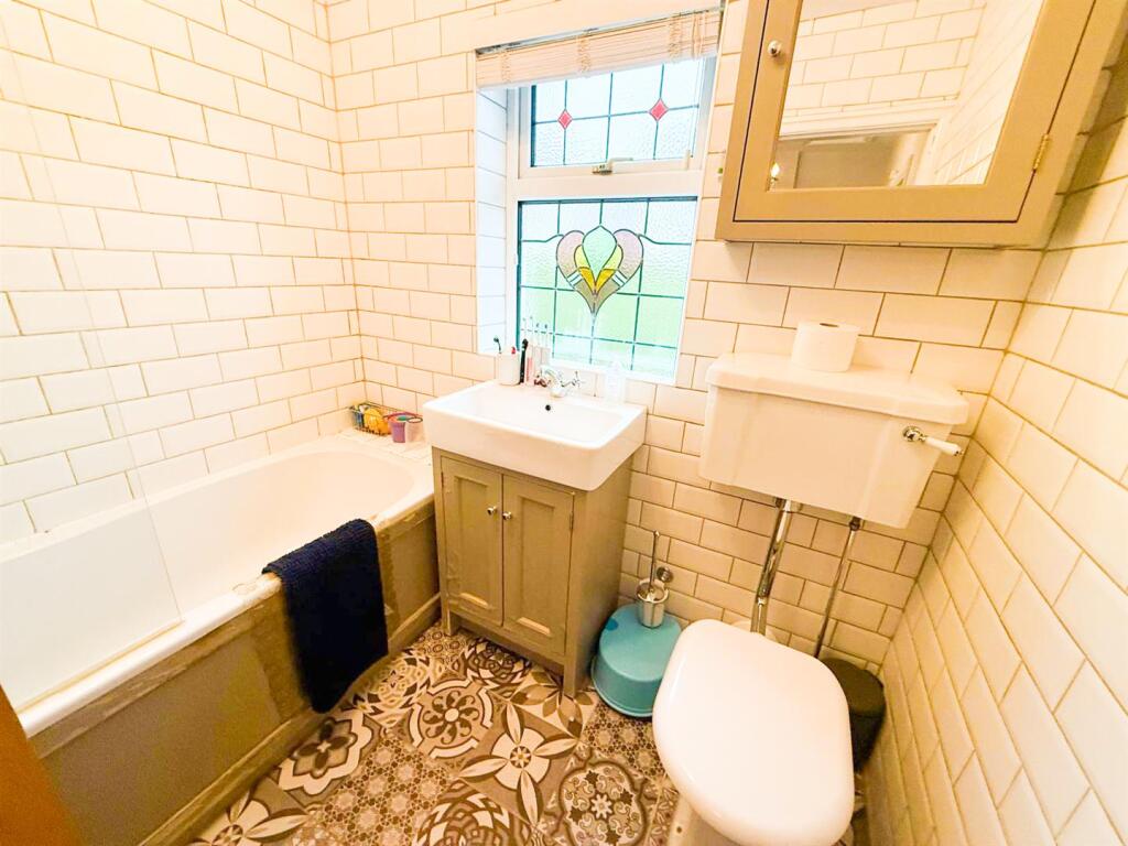 Additional image 16 of Bank Road, Cross Hills,