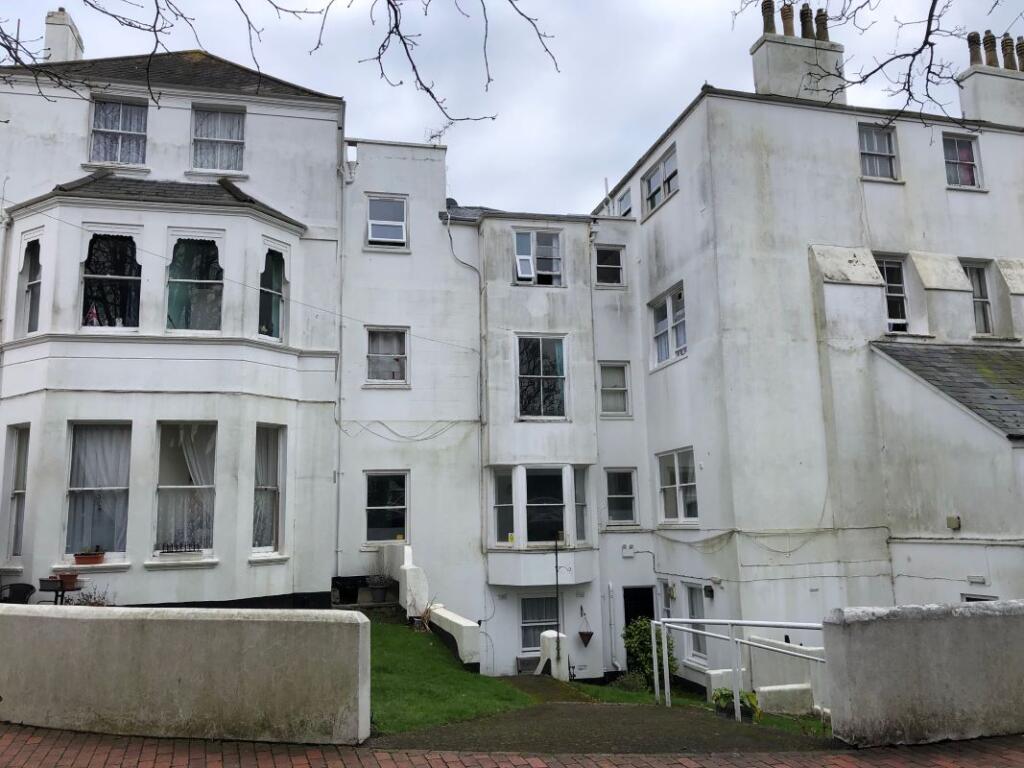 Additional image 15 of Flat 5, 14 Park Crescent, Worthing, West Sussex, BN11 4AH