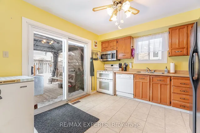 Additional image 15 of 28 Traverston Crt