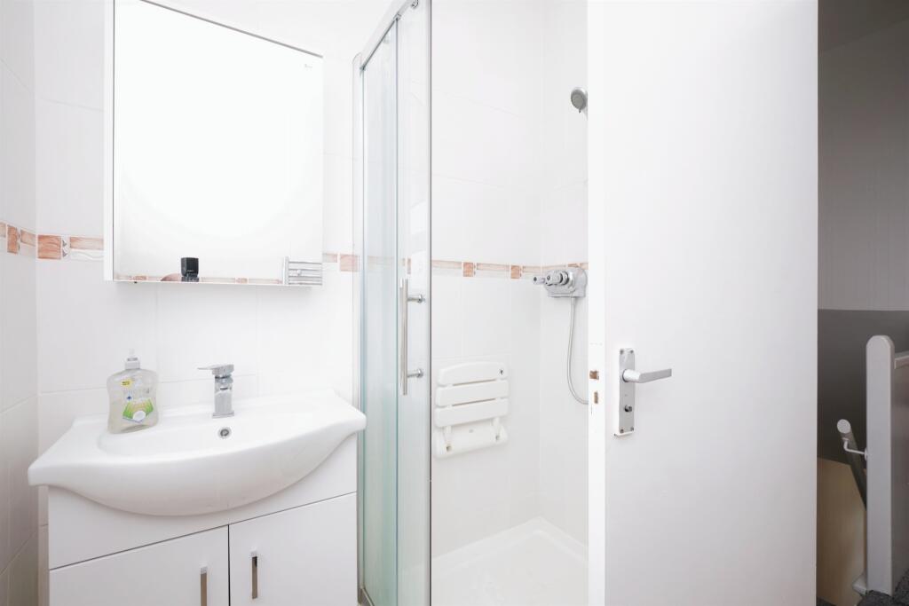 Additional image 17 of Warley Road, Oldbury