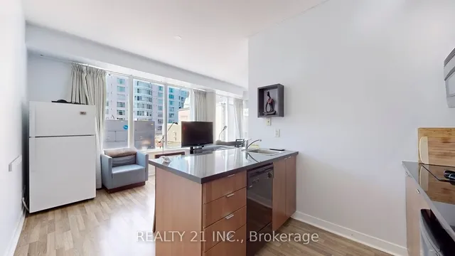 Additional image 12 of 8 Colborne St Unit 2505