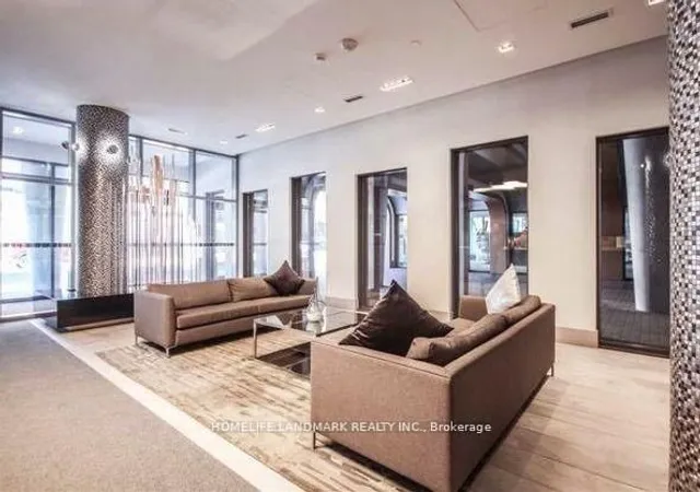 Additional image 3 of 525 Adelaide St Unit 728