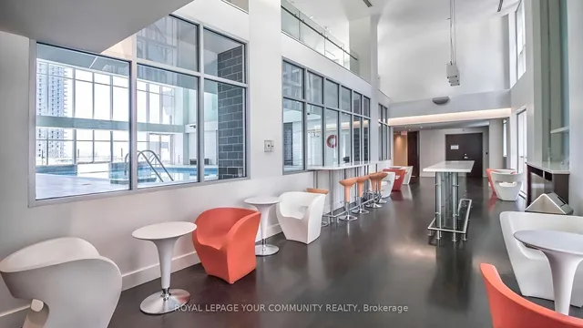 Additional image 21 of 208 Queens Quay Unit 1813