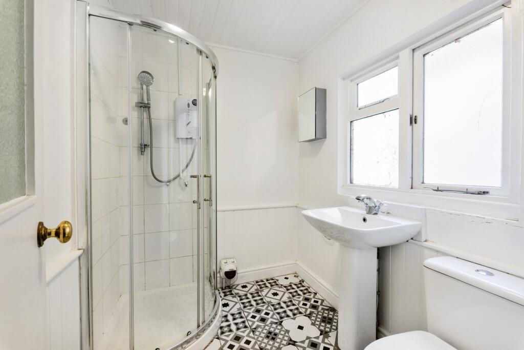 Additional image 12 of Walcot Parade, Bath, BA1