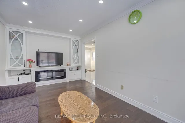 Additional image 9 of 42 Blackmere Circ